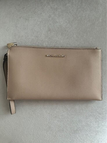 Michael Kors Pouch