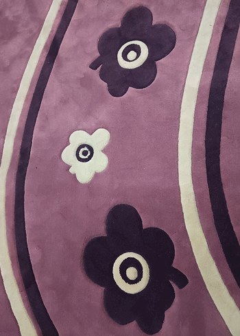 mor renkli çiçek desenli Halı - Görsel 2