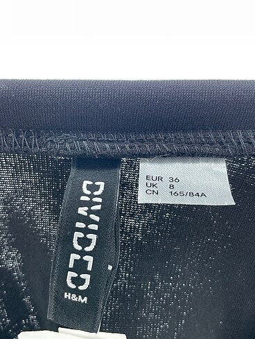 36 Beden siyah Renk H&M Kısa Elbise %70 İndirimli.