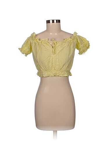 H&M Bluz %70 İndirimli.