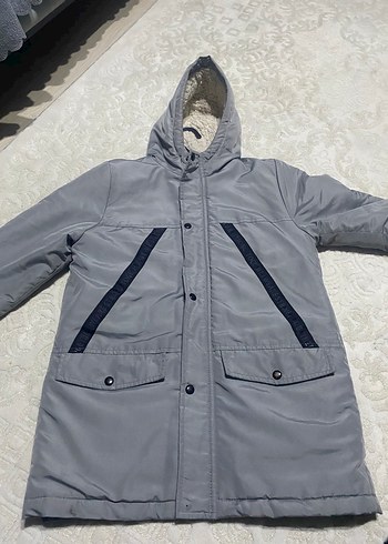 Gri Kışlık Kapüşonlu içi tüylü Mont - Görsel 4