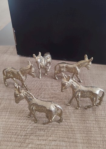 PİRİNÇ Altın Renkli Eşek Figürü - Görsel 2