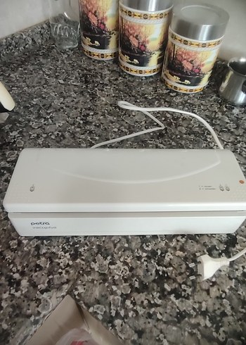 Beden Renk GERMANY PETRA VAKUM MAKİNESİ 90W
