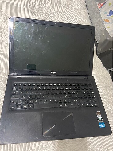 Exper Dizüstü bilgisayar laptop