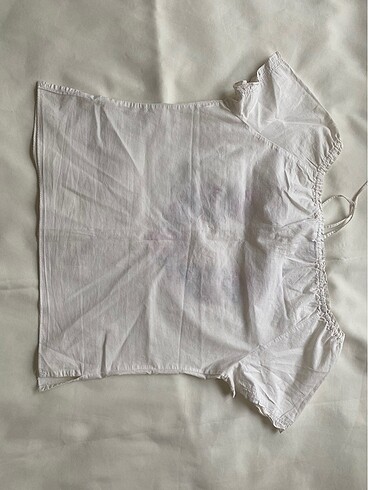 Beyaz Üst Giyim - Görsel 3