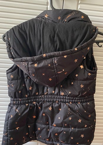 Kız Çocuk Siyah Yıldız Desenli Fermuarlı Yelek - Görsel 4