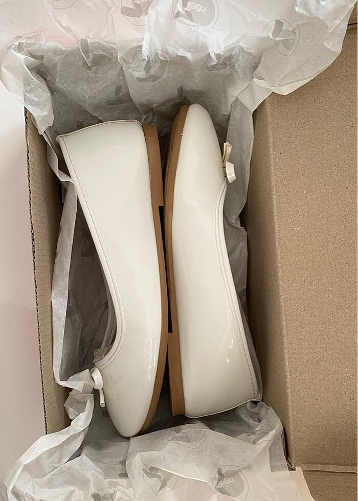 Beyaz Babet 23 Nisan için - Görsel 3