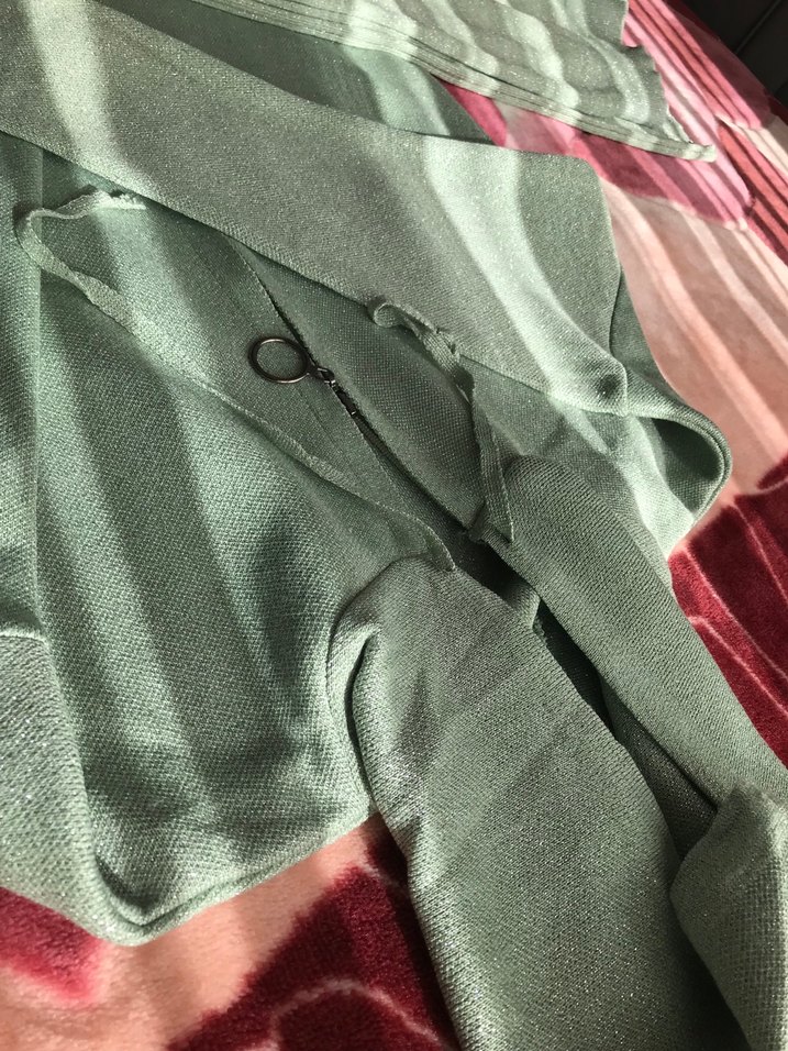 Kapüşonlu Kadın Eşofman Takımı - Görsel 3