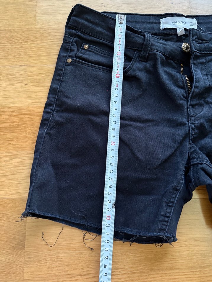 Kadın Siyah Denim Mini Şort - Görsel 3