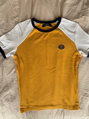 Bershka tshirt