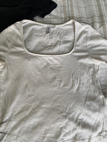 H&M H&M divided crop