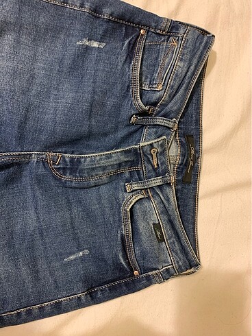 28 Beden Mavi jean