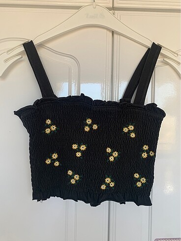 H&M H&M siyah askılı crop