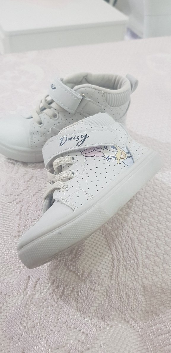 Beyaz Minnie Baskılı Kız Çocuk Spor Ayakkabı - Görsel 4