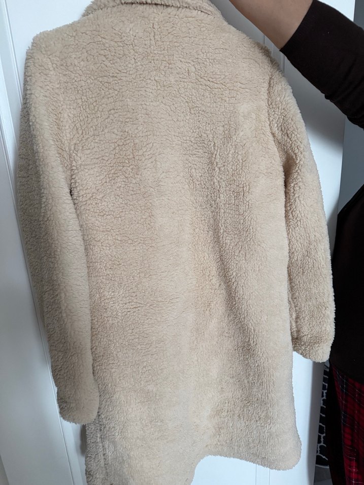 Bej Peluş Kadın Kaban - Görsel 3