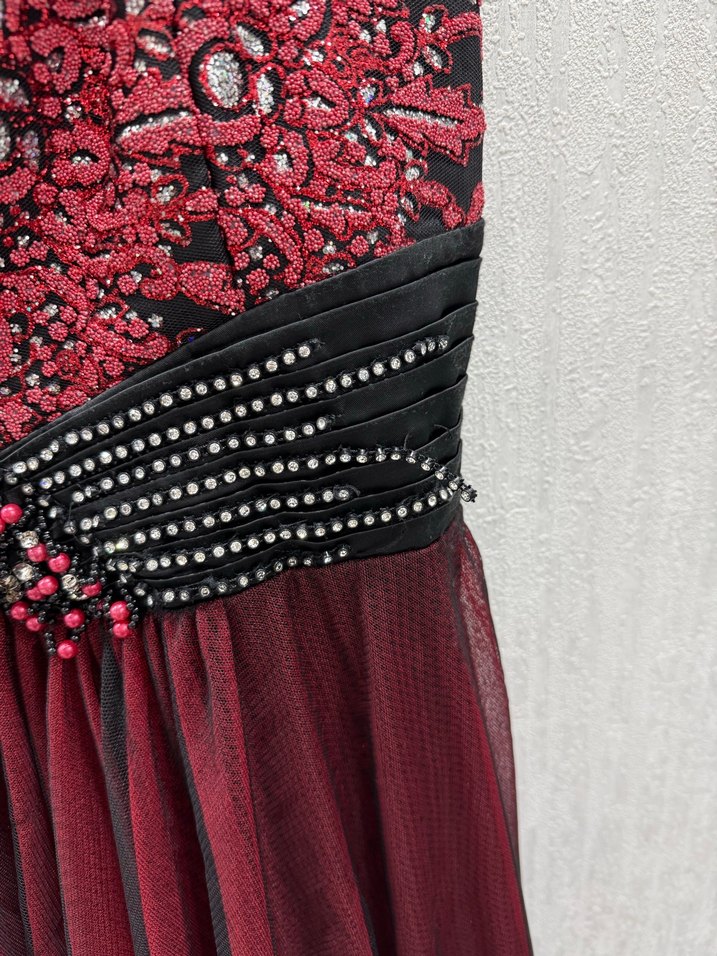 Bordo Nakışlı Uzun Abiye Elbise - Görsel 4