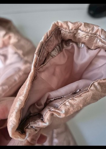 Parlak Bej Kapüşonlu Kız Mont - Görsel 5