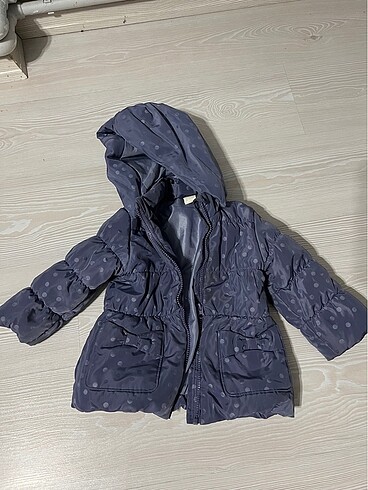H&M MONT