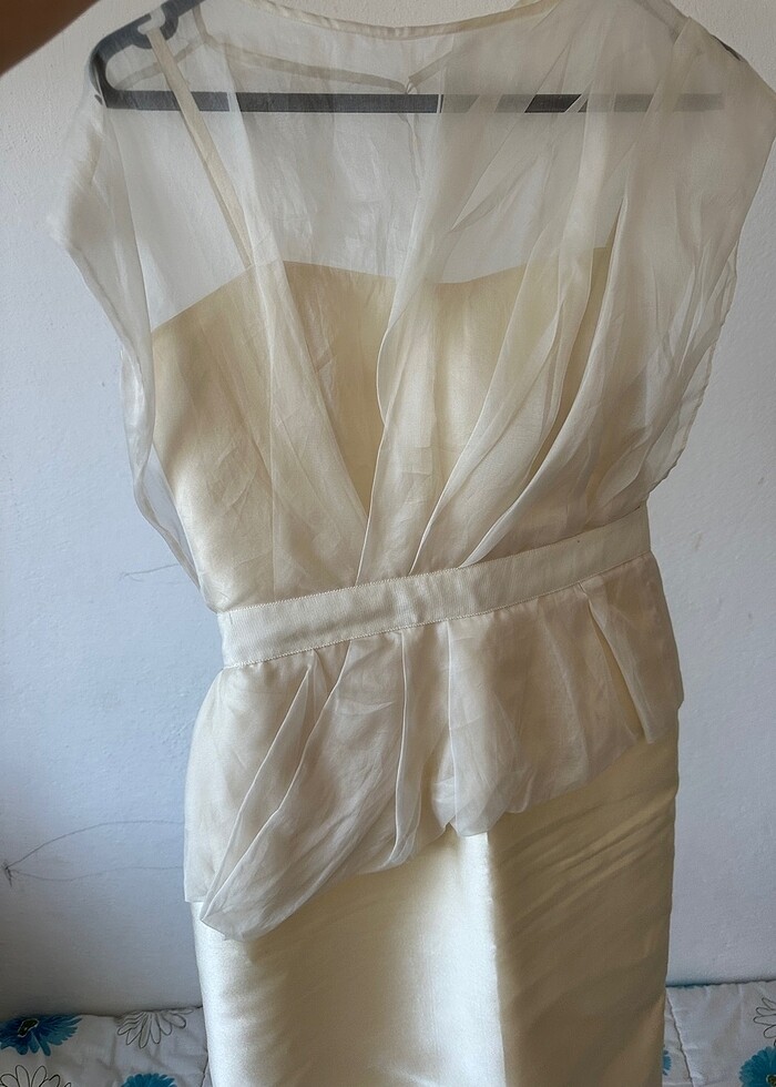 İpekyol gece elbisesi - Görsel 3