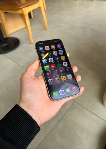 iPhone 16 Pro - Görsel 2