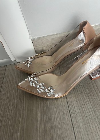 Bambi Bej Taşlı Stiletto Kadın Abiye Ayakkabı