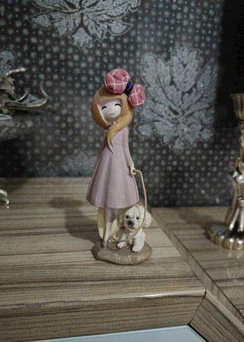 Pembe Pastel Renkli Kız ve Köpek Biblo