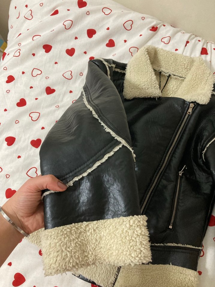 Kürklü Siyah Deri Ceket - Görsel 2