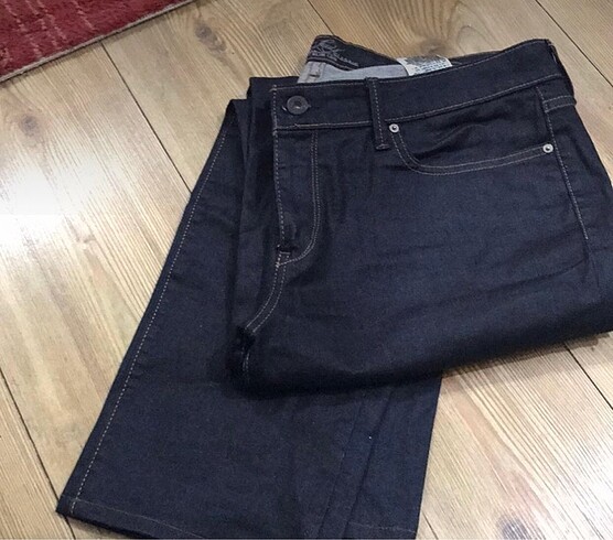 Levis Levis kot