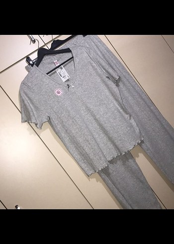 xl Beden gri Renk Gri V Yaka Kısa Kollu Pijama Takımı