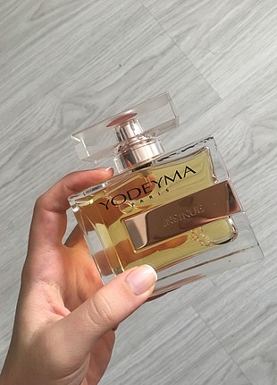 Yodeyma Paris Insınué