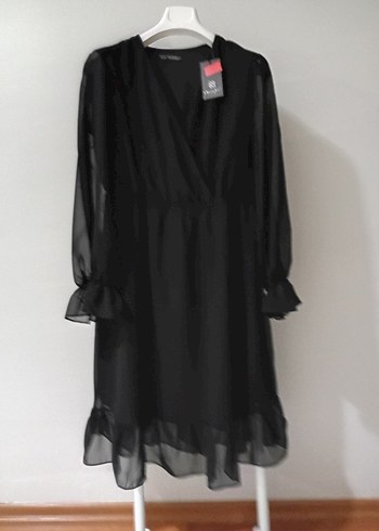 Siyah V Yaka Uzun Kollu Volanlı Elbise xxl - Görsel 3