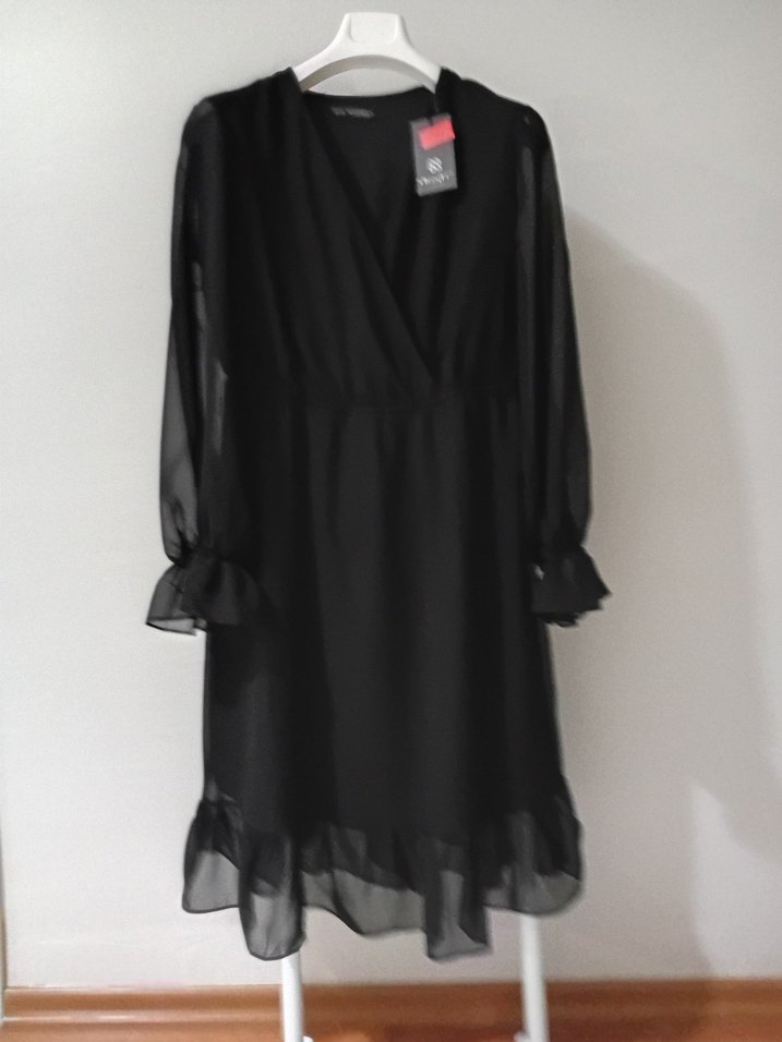 Siyah V Yaka Uzun Kollu Volanlı Elbise xxl - Görsel 3