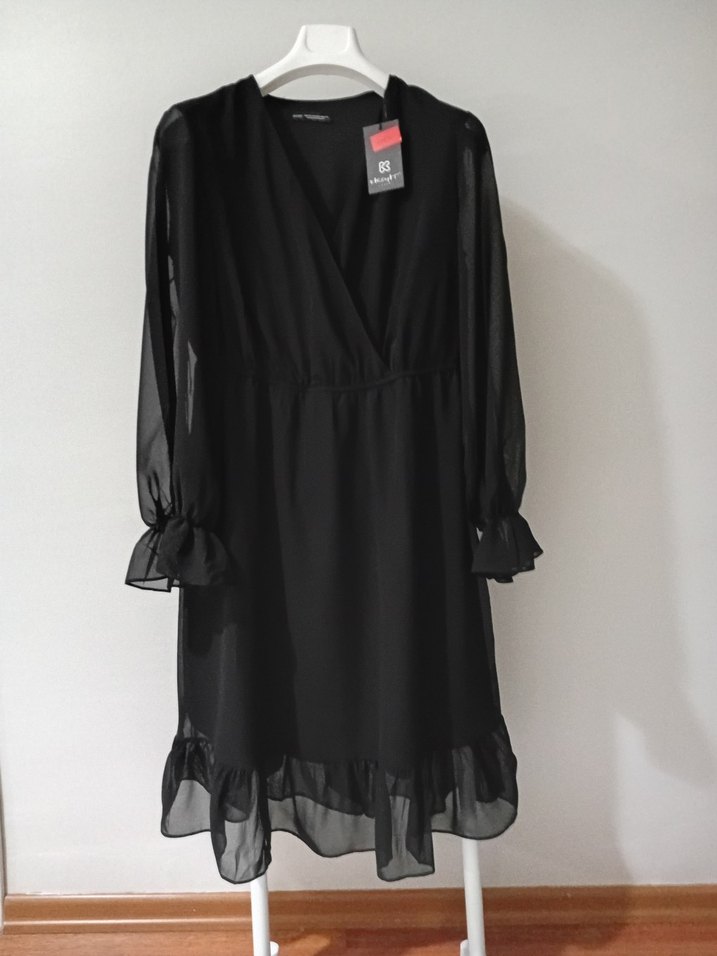 Siyah V Yaka Uzun Kollu Volanlı Elbise xxl - Görsel 4