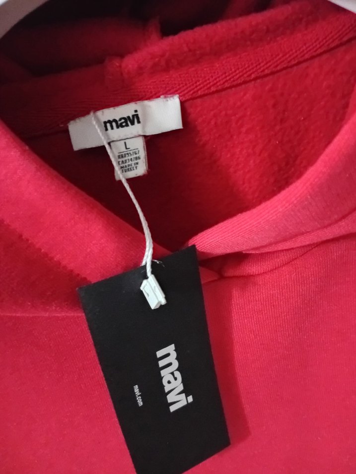 Kırmızı Kapüşonlu Kadın Sweatshirt - Görsel 4