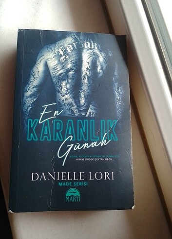 Kitap roman yetişkin 