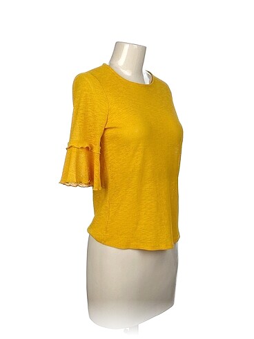 LC Waikiki LC Waikiki T-shirt %70 İndirimli.