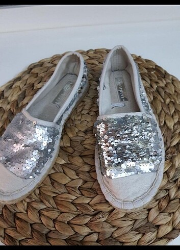 Gri espadril