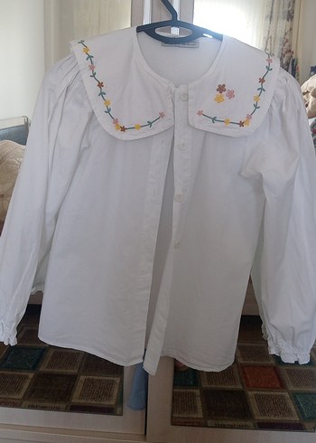 Nakışlı Beyaz Kız çocuk gömlek - Görsel 3