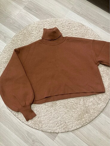 Crop sweatshirt