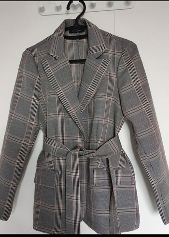 Kemerli Ekose Desenli Kadın Blazer Ceket