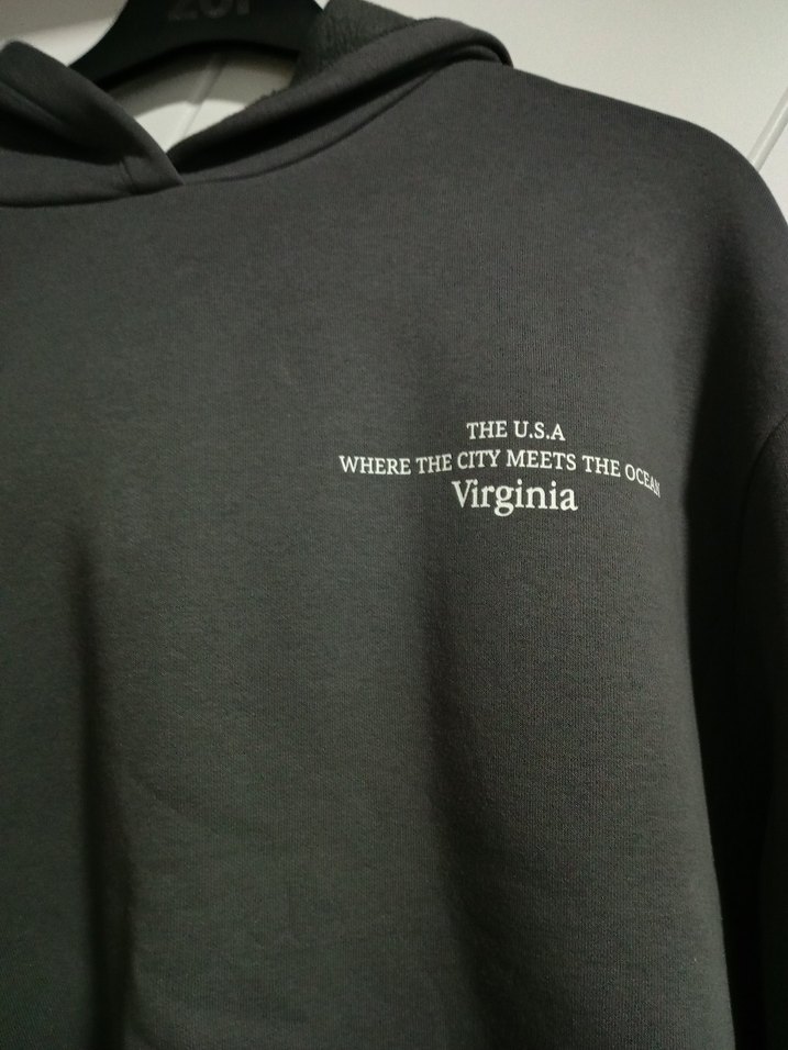 Siyah Kapüşonlu Rahat Kesim Sweatshirt - Görsel 2