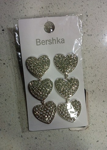 Bershka Beyaz Payetli Uzun Küpe - Görsel 2