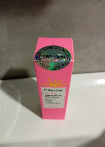 Maru-Derm SPF50+ Pembe Tonlu Güneş Kremi - Görsel 2