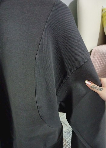 Siyah Kadın Oversize Sweatshirt - Görsel 3