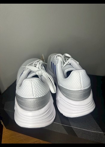 Beyaz Erkek Koşu ve Antrenman Ayakkabısı - Görsel 3