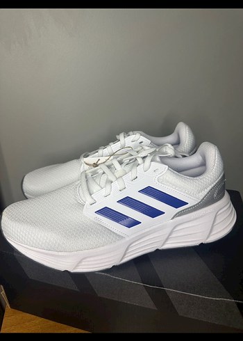 Beyaz Erkek Koşu ve Antrenman Ayakkabısı - Görsel 2