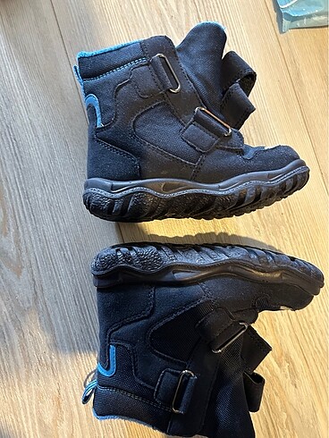 24 Beden lacivert Renk Superfit 24 numara goretex bot