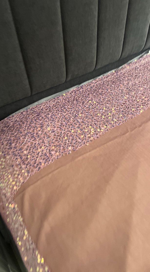 Parlak Pembe Düz Yatak Örtüsü - Görsel 2