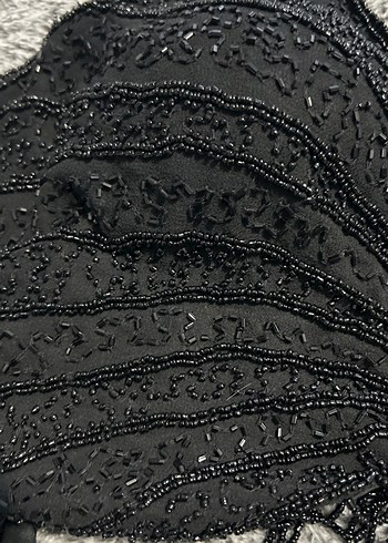 Siyah Boncuk İşlemeli Askılı Büstiyer - Görsel 4