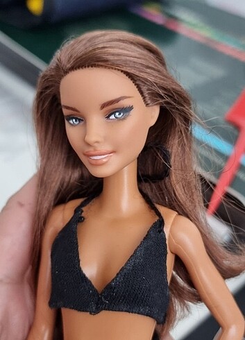  Beden Repaint Barbie